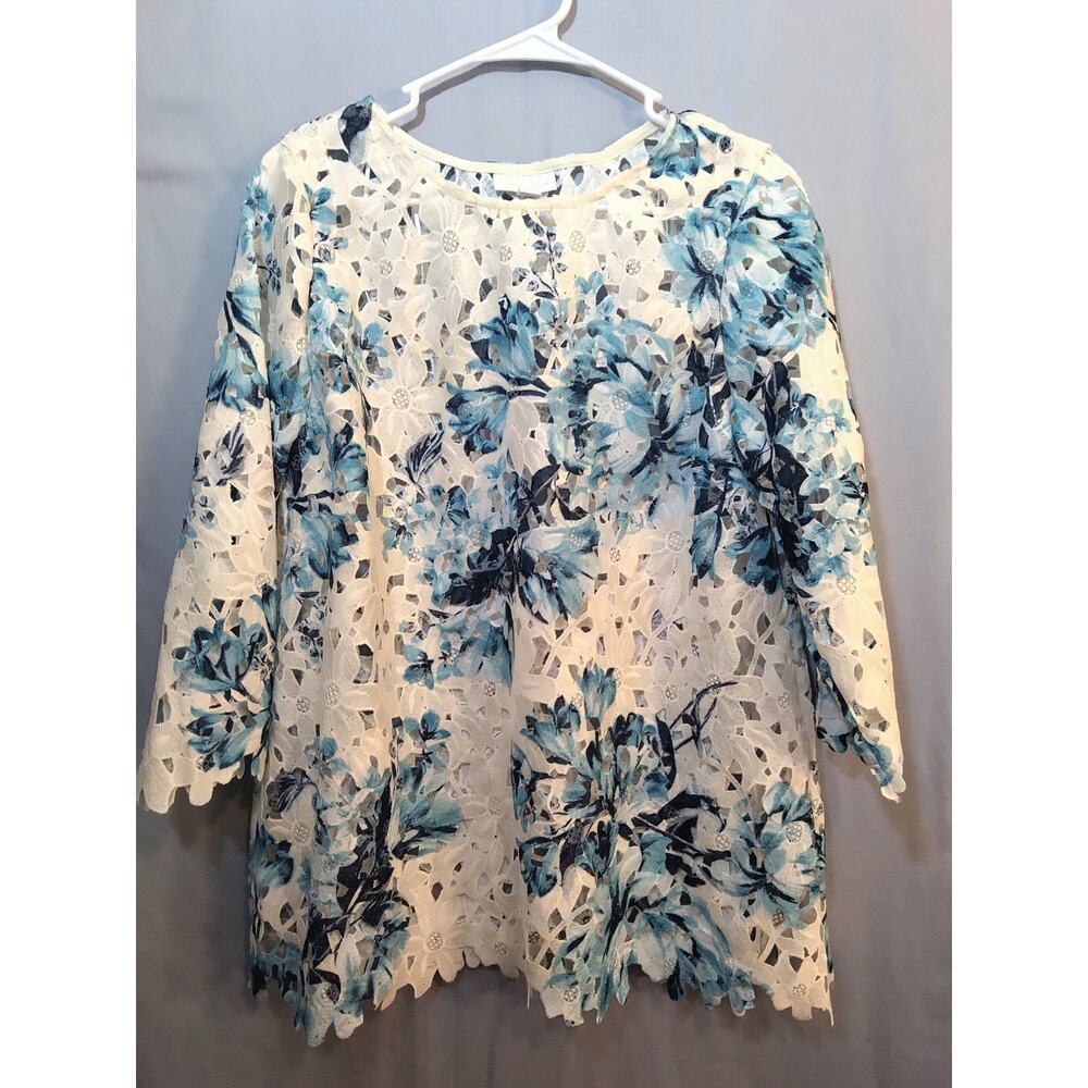 Charter Club Blue White Floral Ruffle Button - Picture 4 of 6